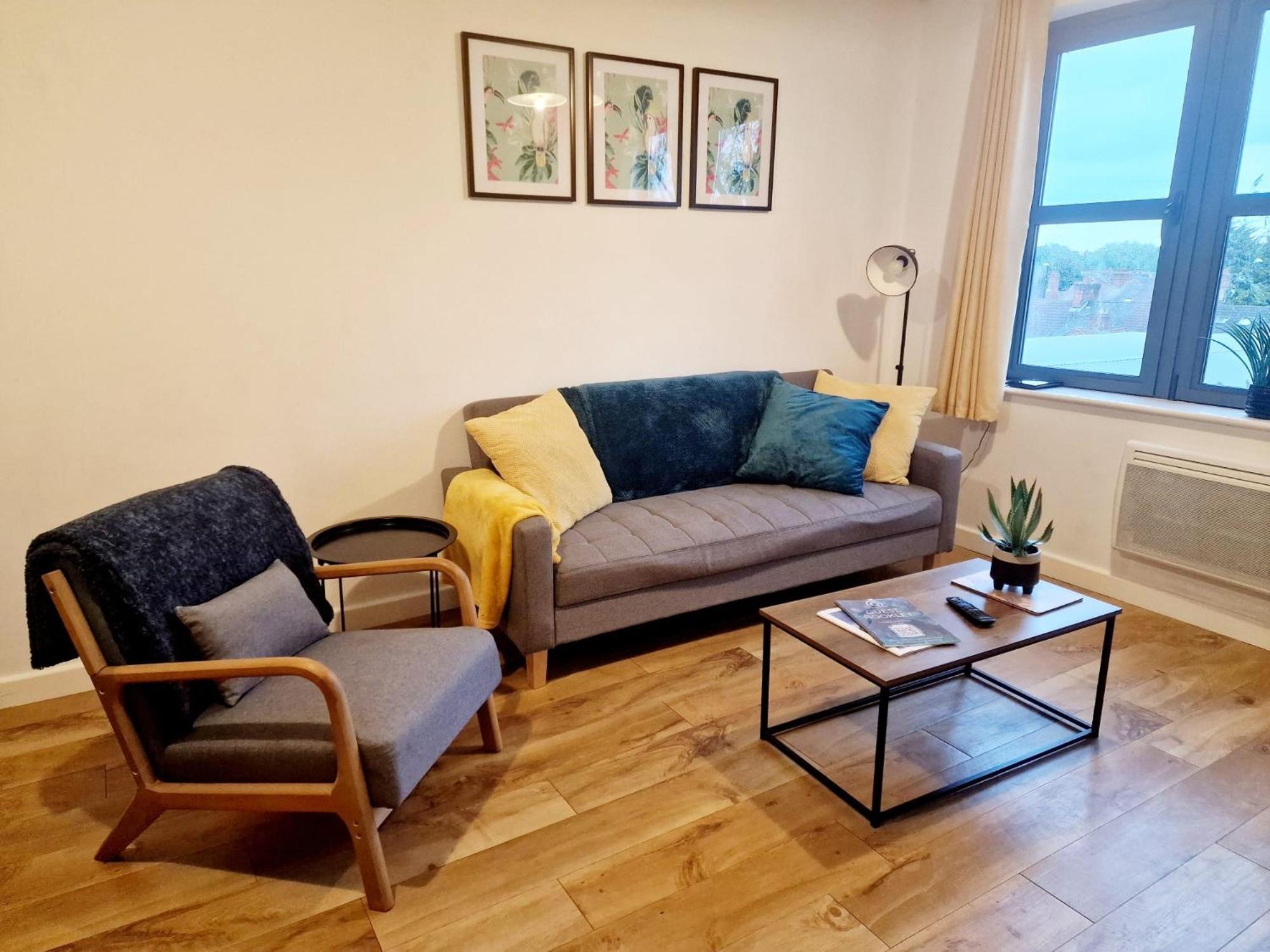 Vibrant Cosy 2 Bedroom Apartment Coventry Eksteriør bilde